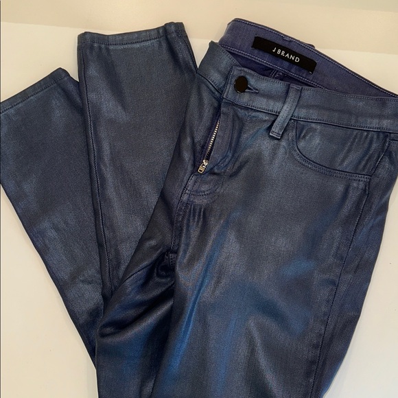 J BRAND Blue Shiny Coated Skinny Ankle Jeans. Size 27.